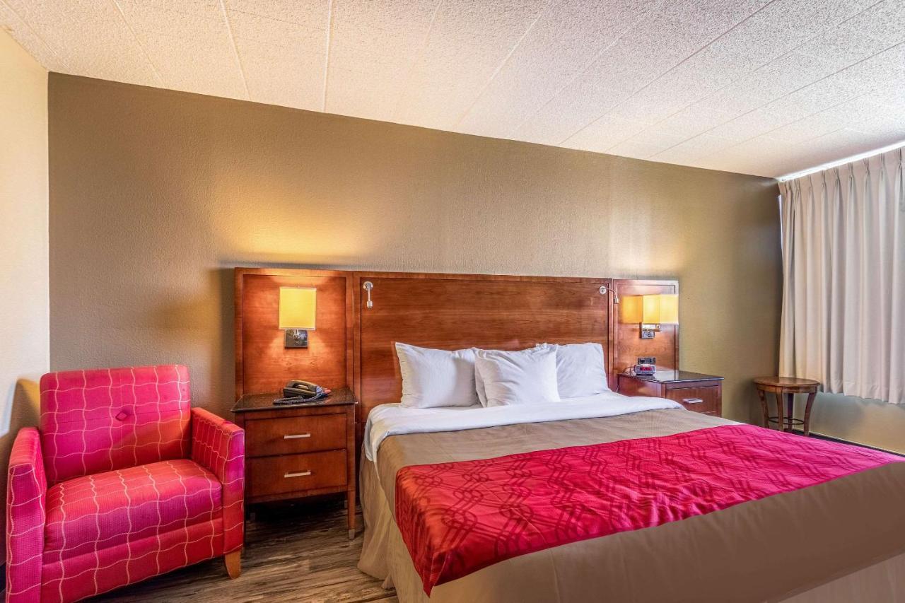 Econo Lodge Fredonia Eksteriør bilde